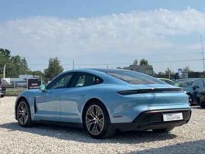 Porsche Taycan 2023 — zdjecie 6 z 24