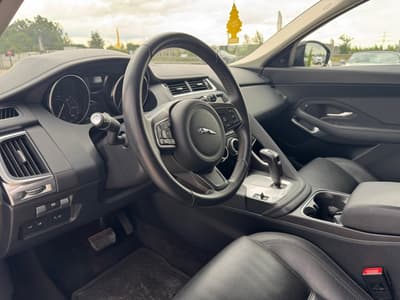 Jaguar E-Pace 2019 — zdjecie 9 z 19