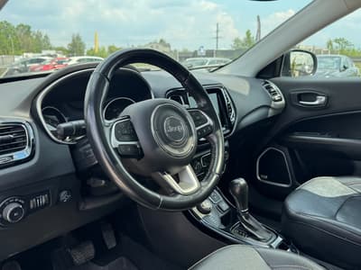 Jeep Compass 2021 — zdjecie 10 z 20