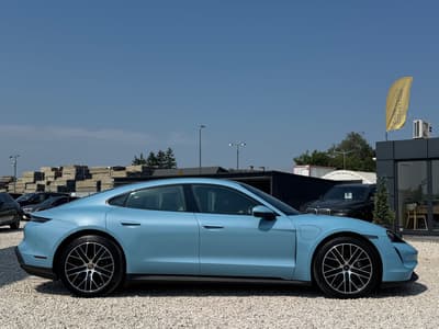 Porsche Taycan 2023 — zdjecie 3 z 24