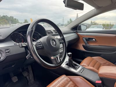 Volkswagen Passat CC 2009 — zdjecie 10 z 17