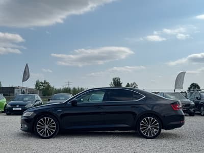 Skoda Superb 2019 — zdjecie 7 z 22