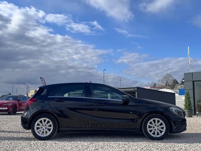 Mercedes A180 2015 — zdjecie 3 z 17