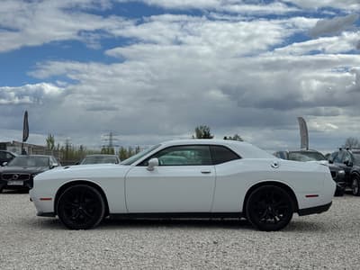 Dodge Challenger 2021 — zdjecie 7 z 20