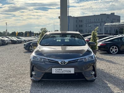 Toyota Corolla 2018 — zdjecie 9 z 18