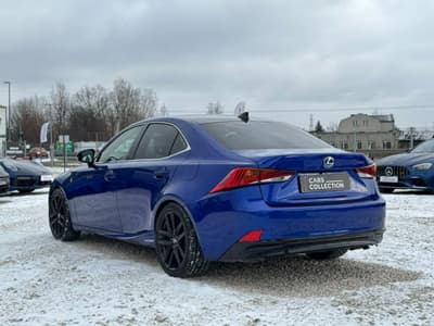 Lexus IS 2020 — zdjecie 6 z 19