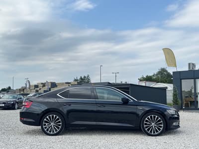 Skoda Superb 2019 — zdjecie 3 z 22