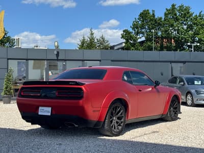 Dodge Challenger 2017 — zdjecie 4 z 18