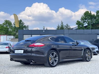 Porsche Panamera Turbo 2010 — zdjecie 4 z 22