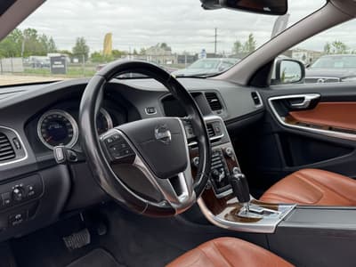 Volvo V60 2011 — zdjecie 10 z 20