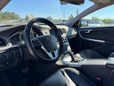 Volvo S60 2017 — zdjecie 10 z 20
