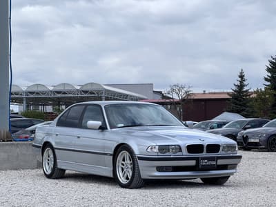 BMW Seria 7 2001 — zdjecie 2 z 22