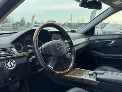 Mercedes E-klasa 2010 — zdjecie 10 z 20