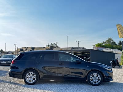 Kia Ceed 2022 — zdjecie 3 z 18