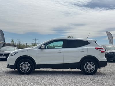 Nissan Qashqai 2015 — zdjecie 7 z 19