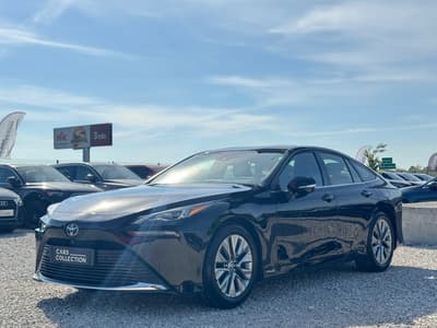 Toyota Mirai 2023 — zdjecie 8 z 19