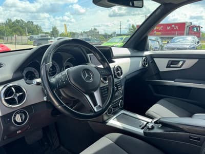 Mercedes-Benz GLK 2012 — zdjecie 10 z 19