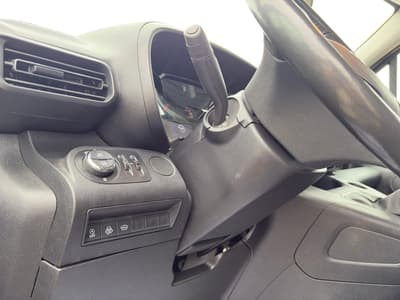 Opel Combo 2022 — zdjecie 10 z 18