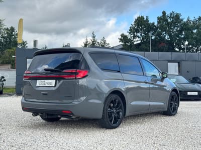Chrysler Pacifica 2021 — zdjecie 4 z 24