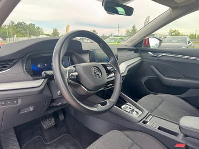 Skoda Octavia 2023 — zdjecie 10 z 18