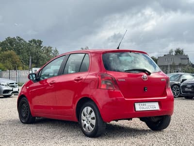 Toyota Yaris 2006 — zdjecie 6 z 16