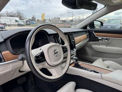 Volvo S90 2020 — zdjecie 9 z 21