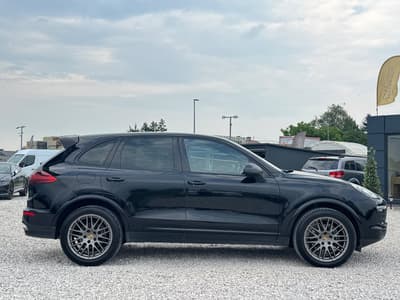 Porsche Cayenne 2016 — zdjecie 3 z 22