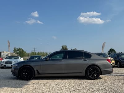 BMW Seria 7 2015 — zdjecie 7 z 25