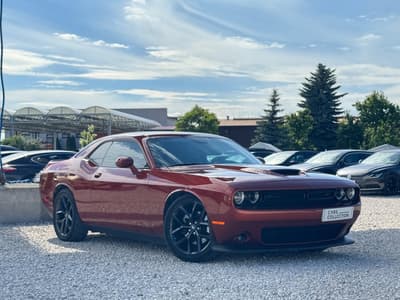 Dodge Challenger 2022 — zdjecie glowne, na sprzedaz w Cars Collection Warszawa