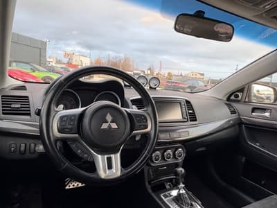 Mitsubishi Lancer 2010 — zdjecie 10 z 16