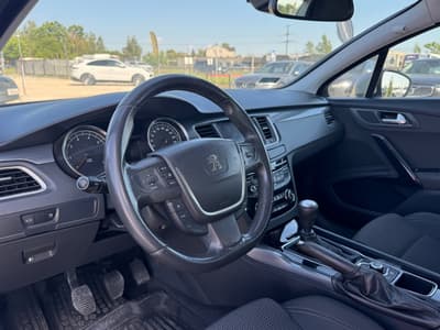 Peugeot 508 2012 — zdjecie 10 z 17