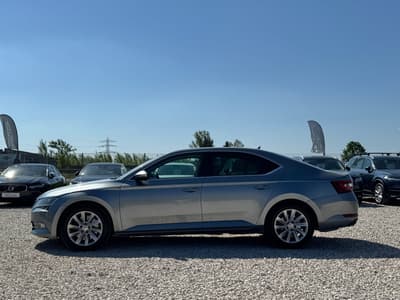 Skoda Superb 2019 — zdjecie 7 z 21