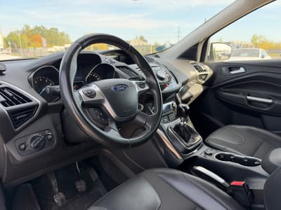 Ford Kuga 2014 — zdjecie 10 z 17